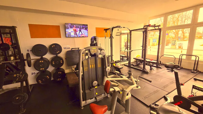 Champions Gym - Train with UFC Coaches